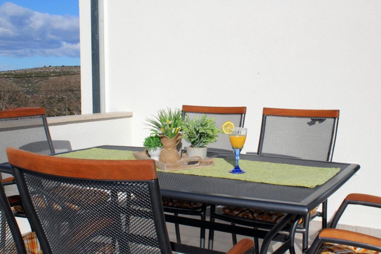 Holiday Home Ela Dracevica Exterior photo